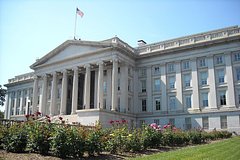 Власти США разрешили американцам платить налоги в России до середины октября